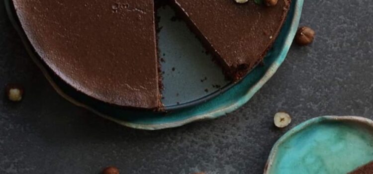 Čokoládovo třešňový raw dort Čokoládovo třešňový raw dort